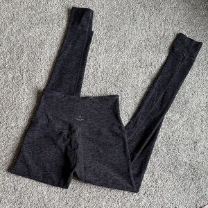 Beyond Yoga Higher Ground Grey Space Dye Stirrup Leggings Size Small